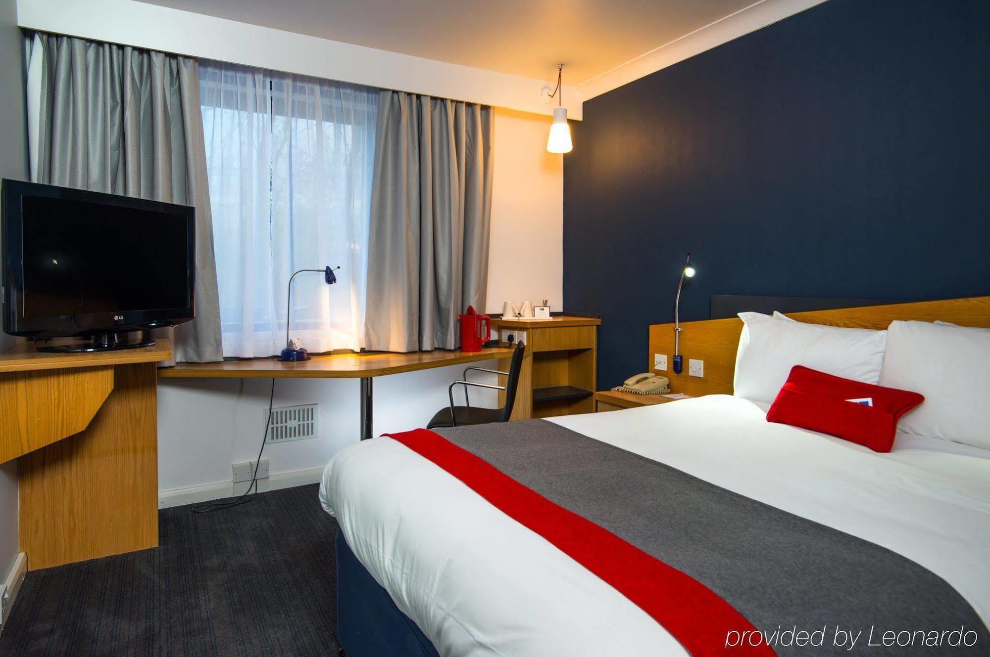 Holiday Inn Express Stirling, An Ihg Hotel Buitenkant foto